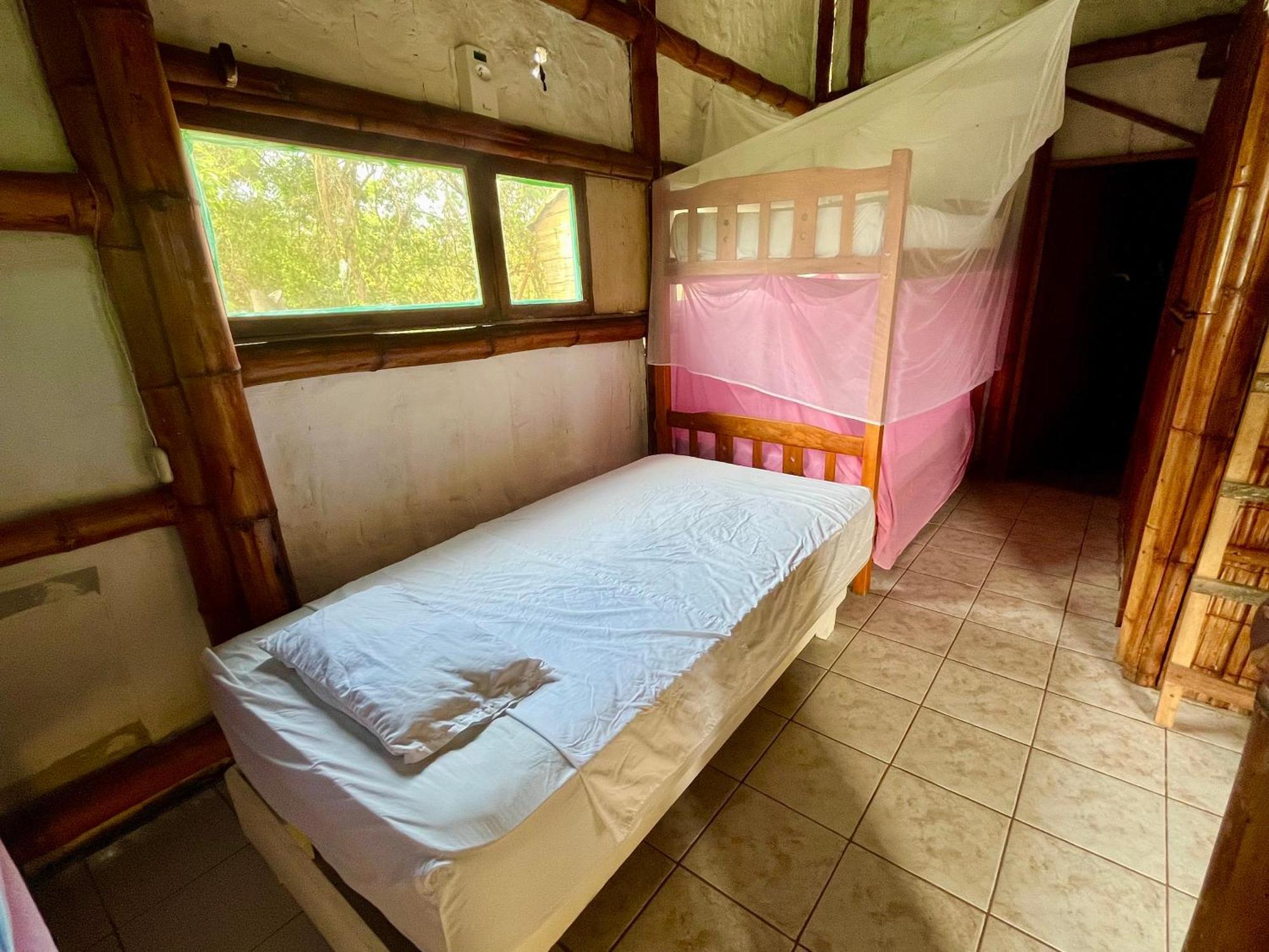 Kamala Surf & Backpacker Hostel Montañita Zewnętrze zdjęcie